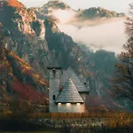 Villa Thethi