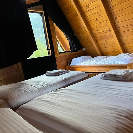 빌라 Thethi 세스