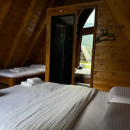 빌라 Thethi 세스